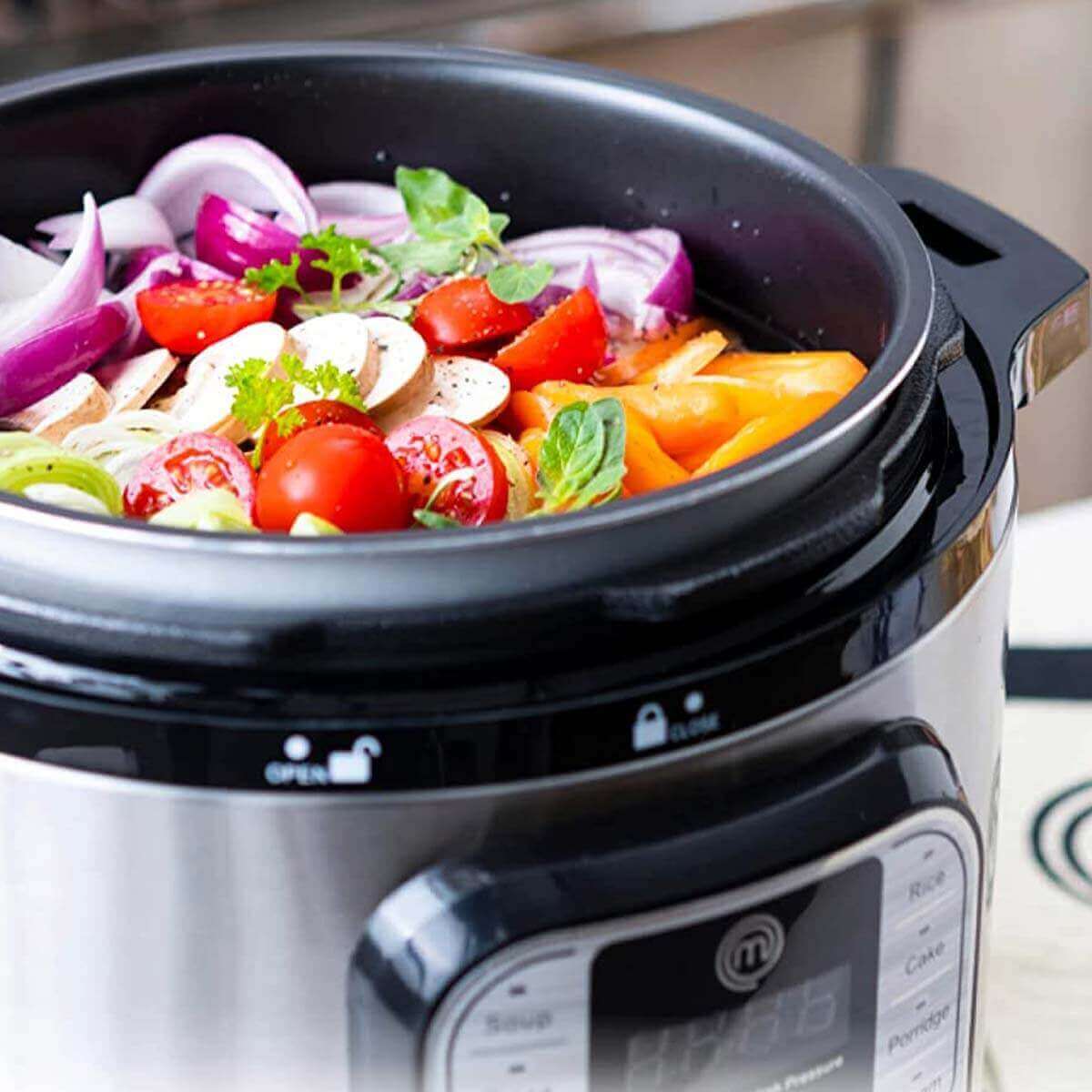 US MasterChef 10 In 1 Multicooker - Performance Collection